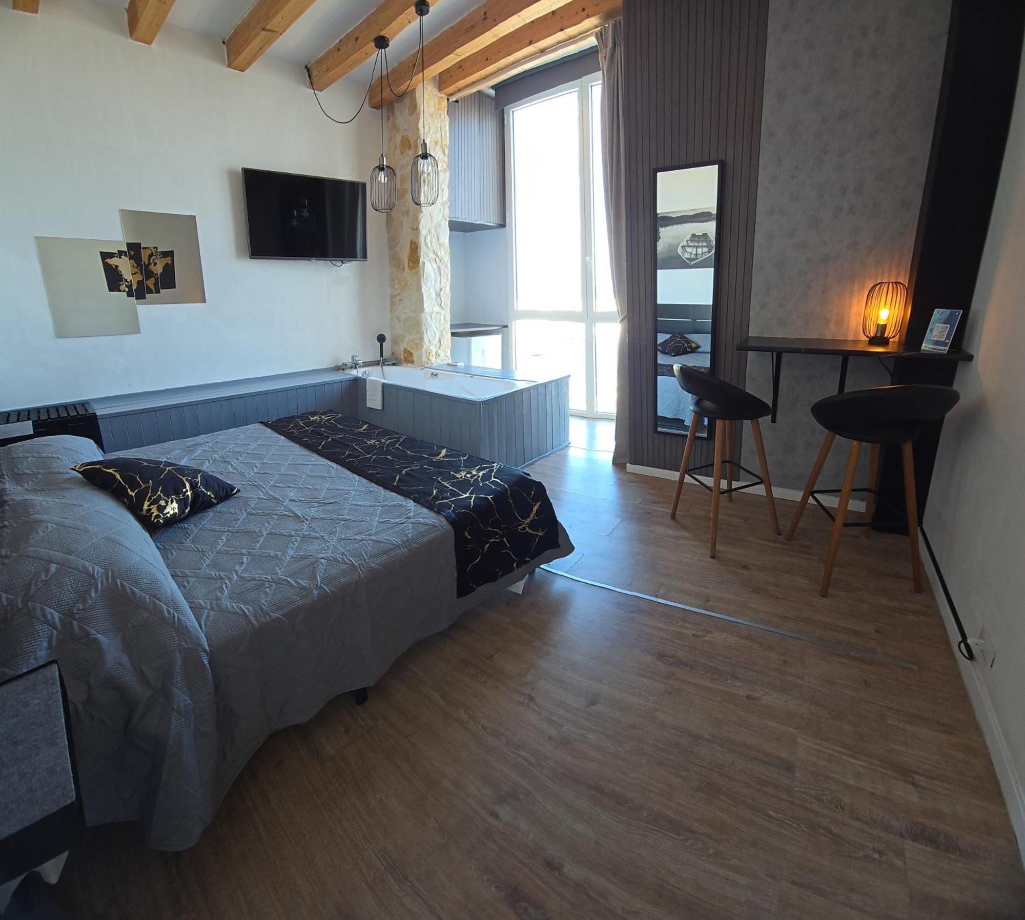 B&B 106 Maison De Charme Mola di Bari Exteriör bild